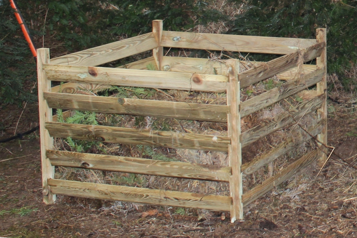 Komposter - befüllt