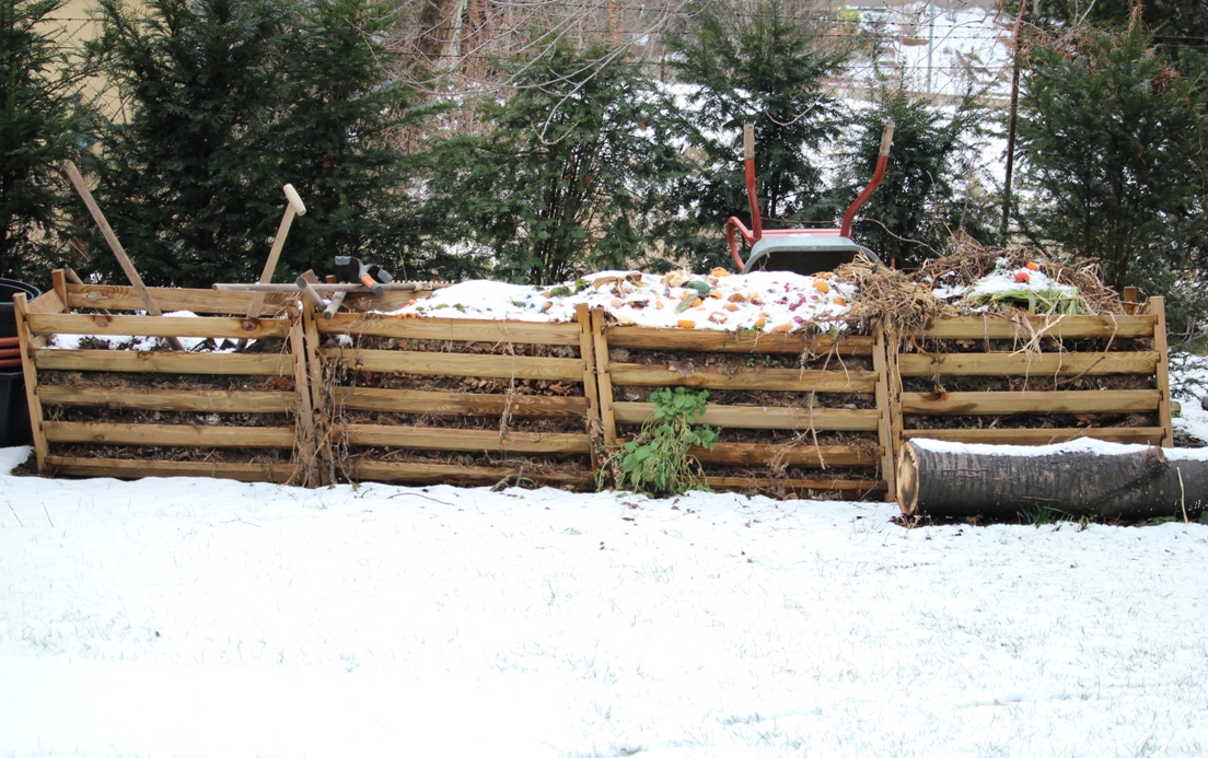 komposthaufen im winter